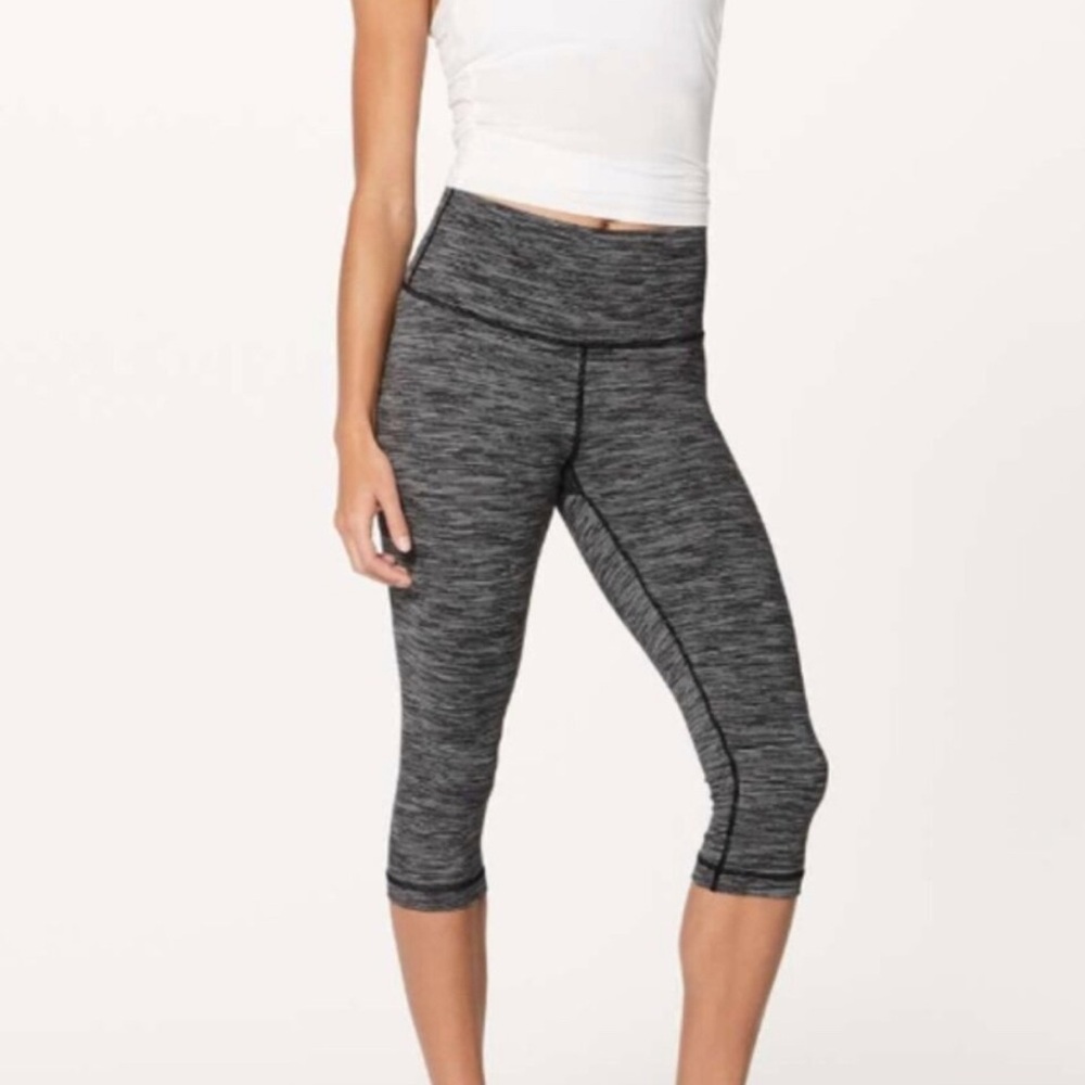 Lululemon Wunder Under Hi-Rise 1/2 Tight (Luxtreme 15”) Wee Are From Space Blk 6 - Picture 2 of 12